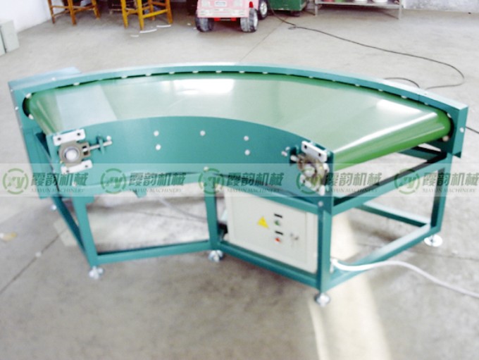 轉彎皮（pí）帶輸送機06