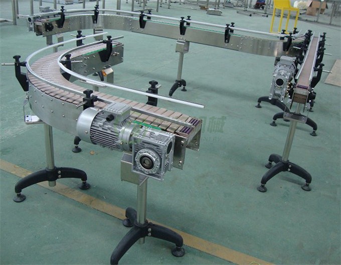 頂鏈板輸送機（jī）12